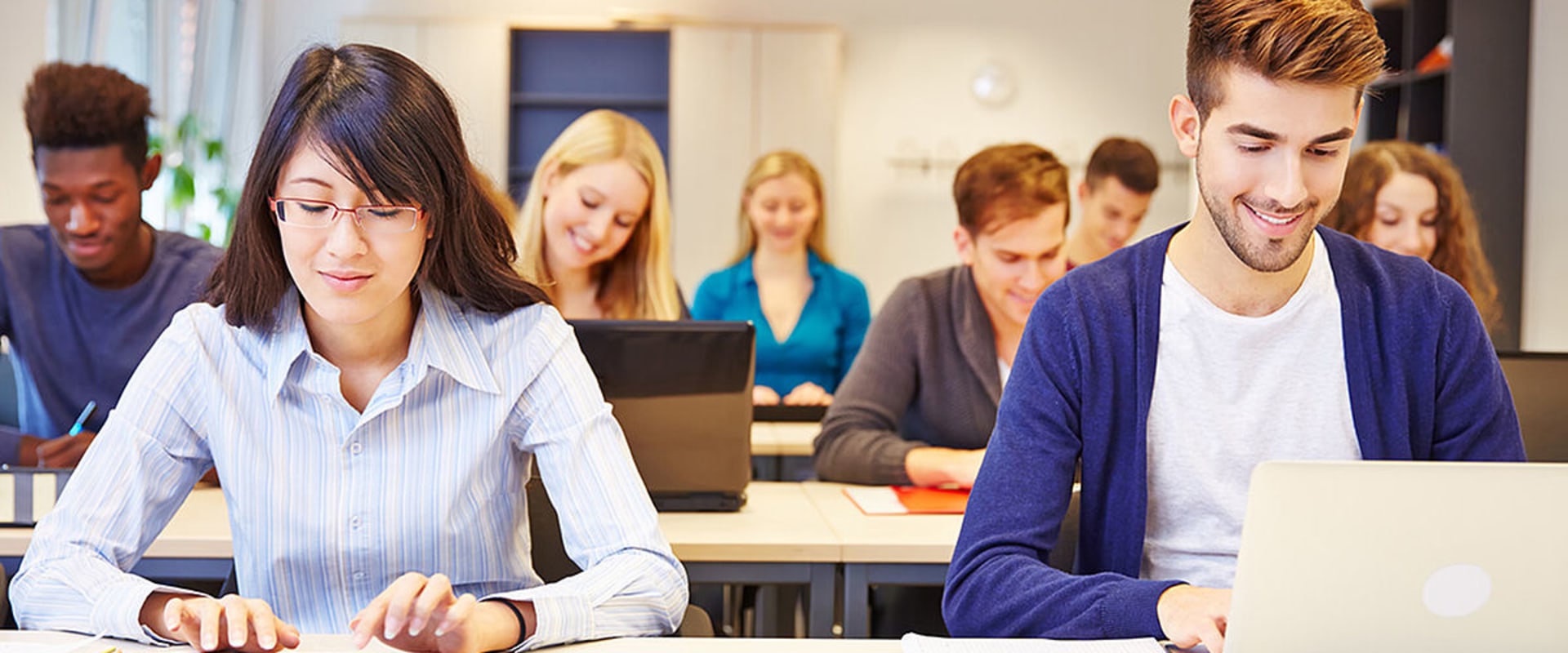 Tipps für das Verfassen einer überzeugenden persönlichen Aussage: Heben Sie sich bei Ihrer Bewerbung für eine internationale Universität von der Masse ab